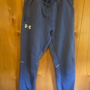 Under Armour men’s cold gear Navy Joggers